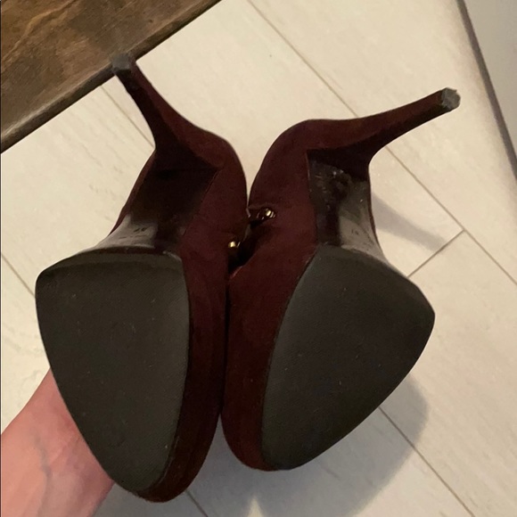 Yves Saint Laurent suede high heel ankle boots - Picture 3 of 6